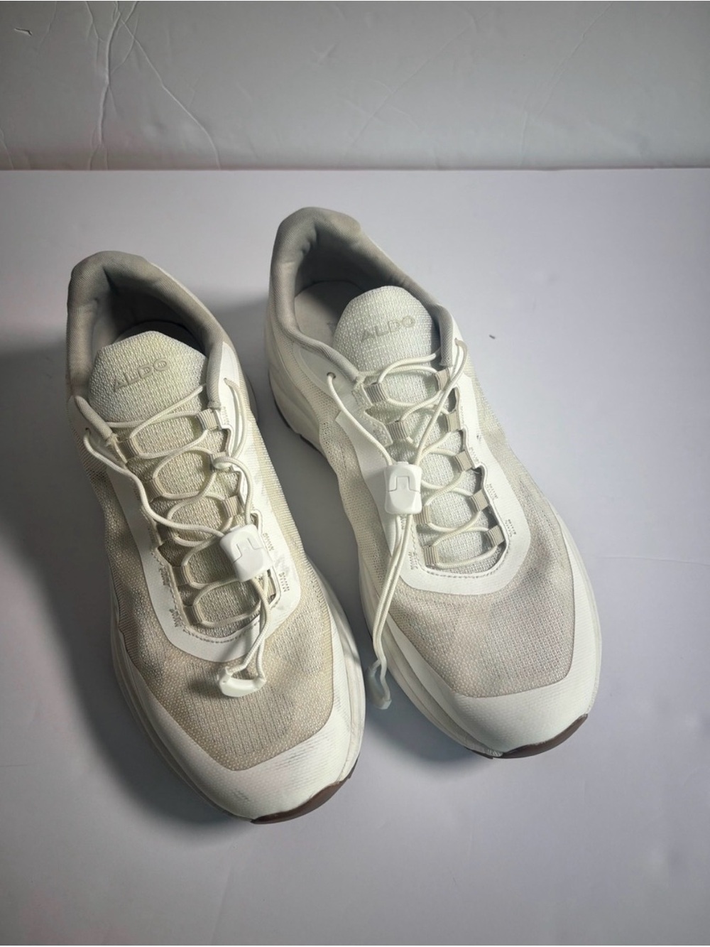 Aldo Off-White unisex Lace-Lock Sneakers